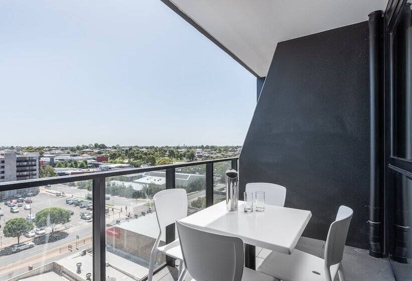 Domi Serviced Apartments