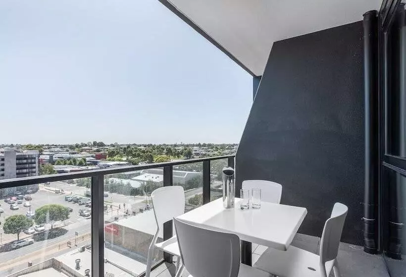Domi Serviced Apartments
