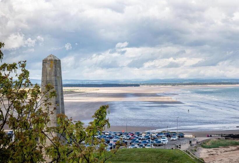 Golfers Dream, 100 Yards To Old Course, Parking