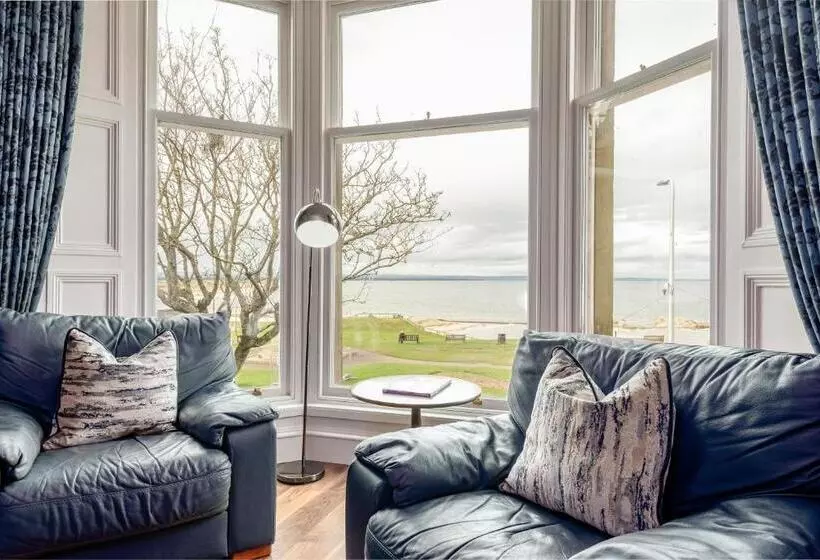 Golfers Dream, 100 Yards To Old Course, Parking