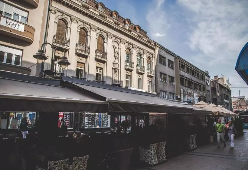 هتل Niš City Center Guest House