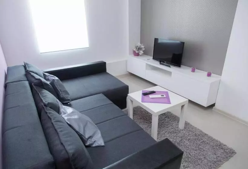 هتل Niš City Center Guest House