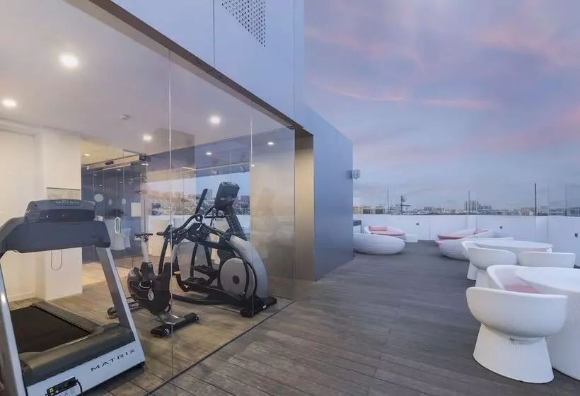 ホテル Occidental Las Palmas