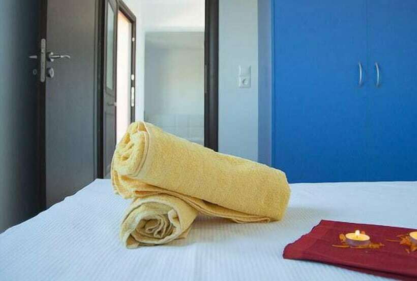 Olive Lemon Morfi Village