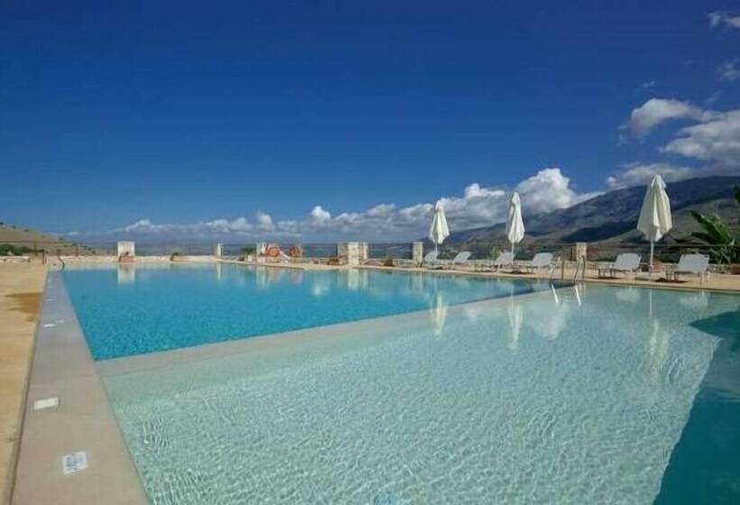 Olive Lemon Morfi Village