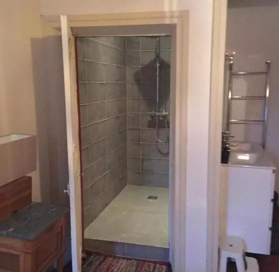 Majatalo Les Jardins De La Cathédrale Chambres D Hôtes Gîte De Groupe