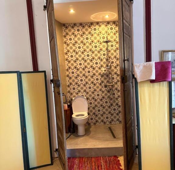 פנסיון Les Jardins De La Cathédrale Chambres D Hôtes Gîte De Groupe