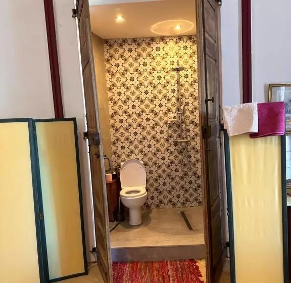 Majatalo Les Jardins De La Cathédrale Chambres D Hôtes Gîte De Groupe