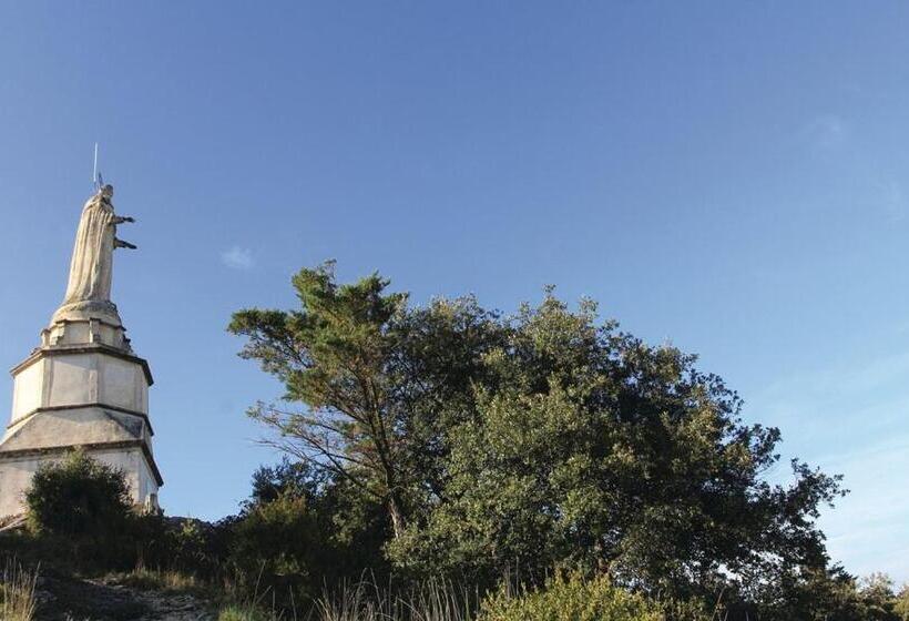 פנסיון Les Jardins De La Cathédrale Chambres D Hôtes Gîte De Groupe