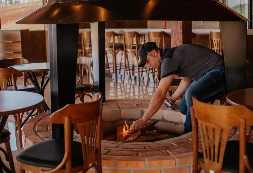 ホテル Hope Valley Adventure