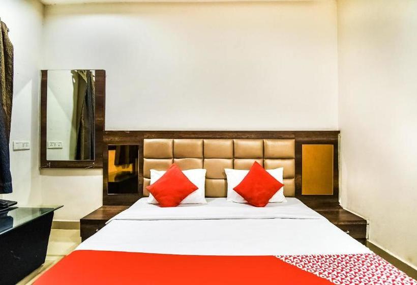 酒店 Oyo 41690 Center Point