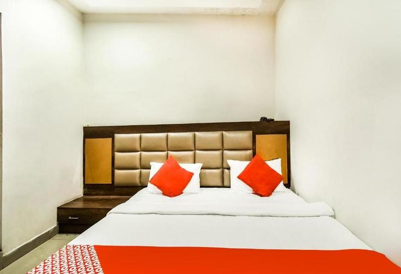 酒店 Oyo 41690 Center Point