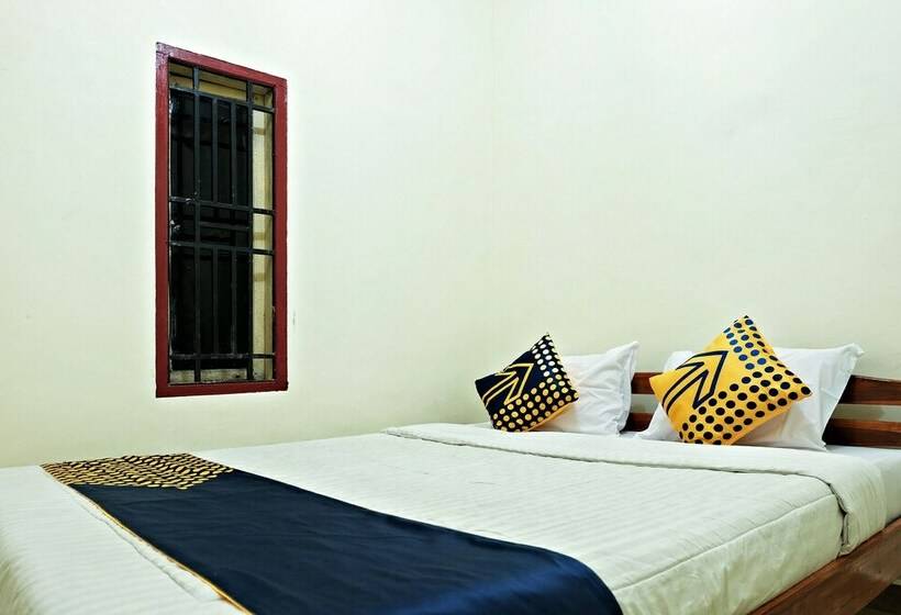 Otel Spot On 2742 R5 Homestay