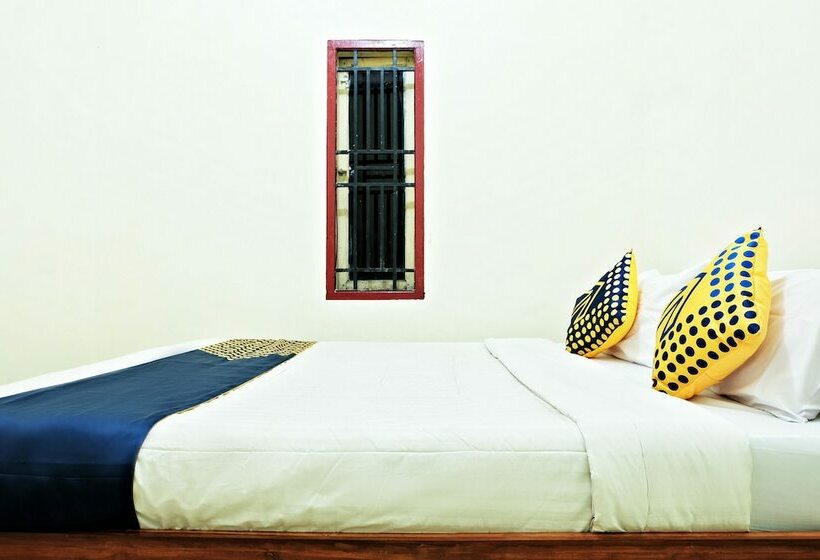 Otel Spot On 2742 R5 Homestay