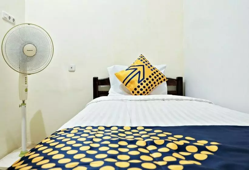 هتل Spot On 2742 R5 Homestay