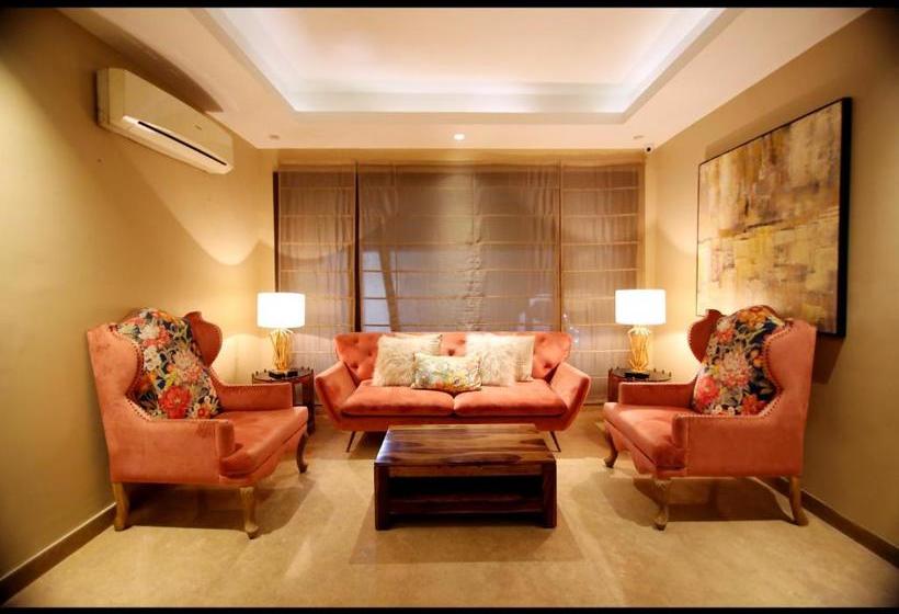 مبيت وإفطار The Ivy House