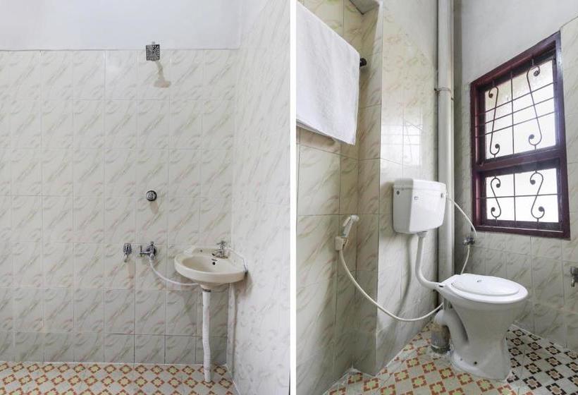 Отель Oyo 66875  Vijay Paradise