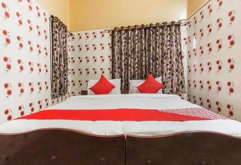 Отель Oyo 66875  Vijay Paradise