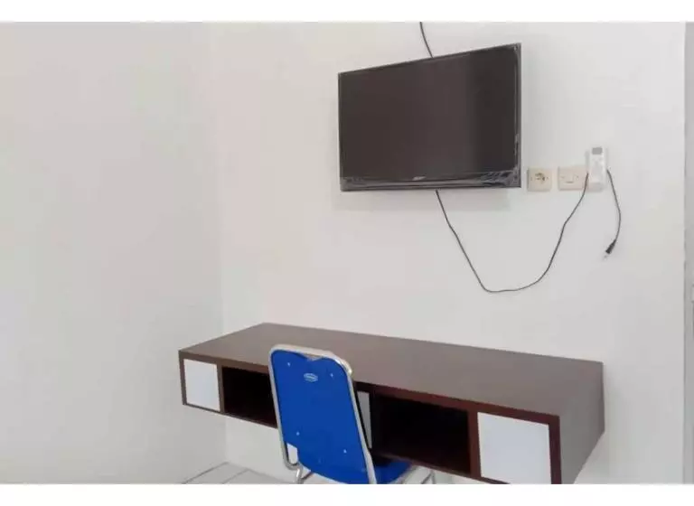 ホテル Reddoorz Near Universitas Palangkaraya 2