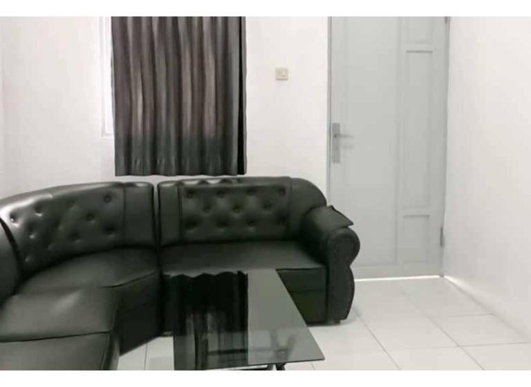 Отель Reddoorz Near Universitas Palangkaraya 2