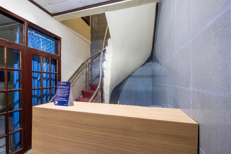 Hotel Sopt On 2672 Bee M Near Rsia Kota Bandung