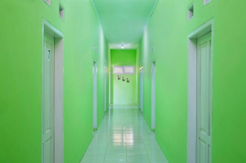 בית מלון כפרי Spot On 2859 Fatan Costel