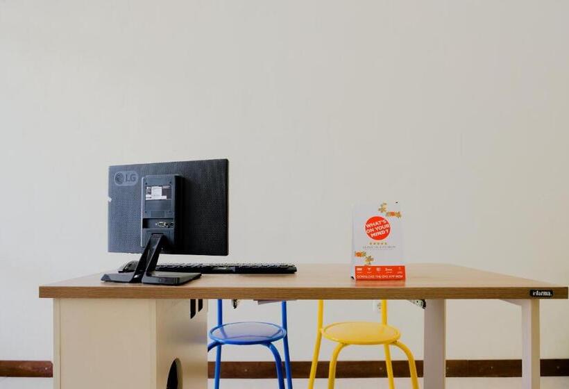 בית מלון כפרי Reddoorz At Karangploso 2