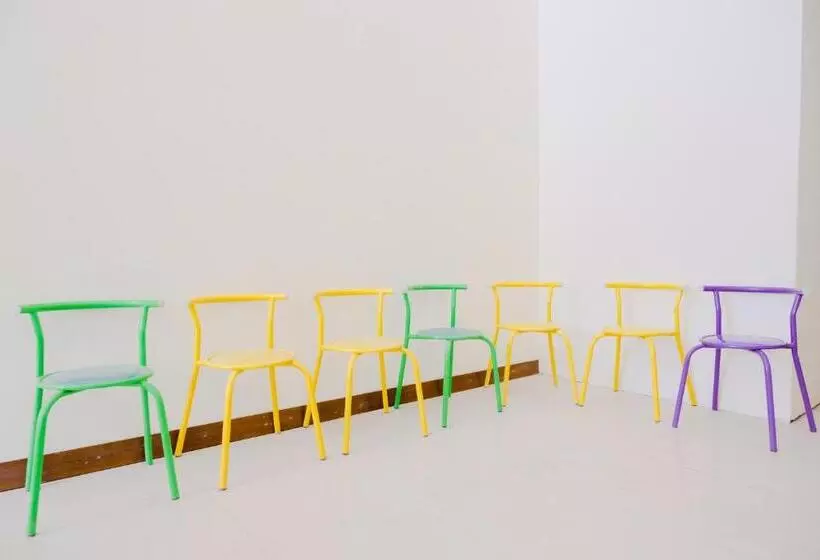 Hotelli Reddoorz At Karangploso 2