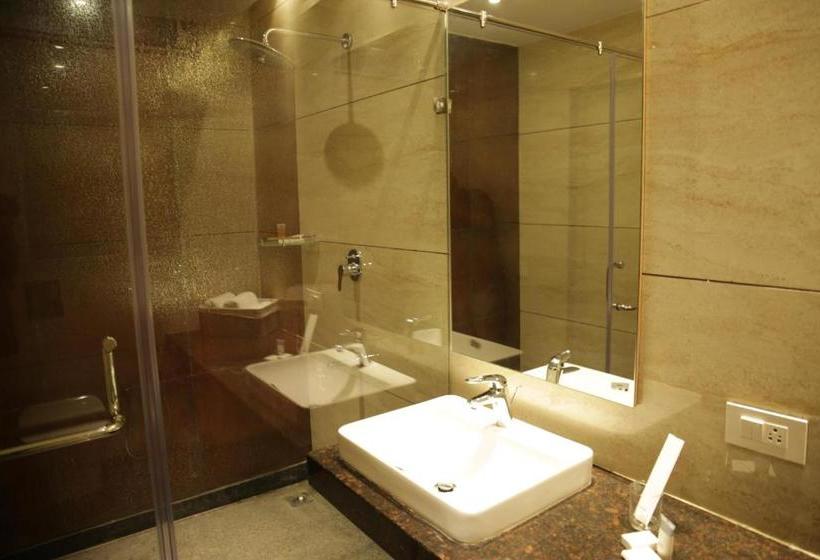 ホテル Robusta Inn