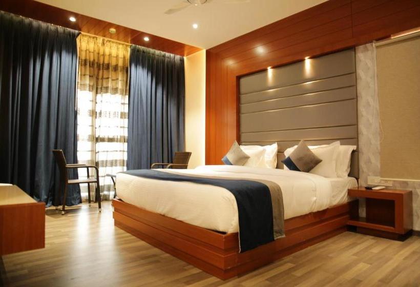 ホテル Robusta Inn