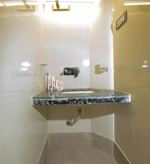 Hotelli Snehamaya Spa & Resort