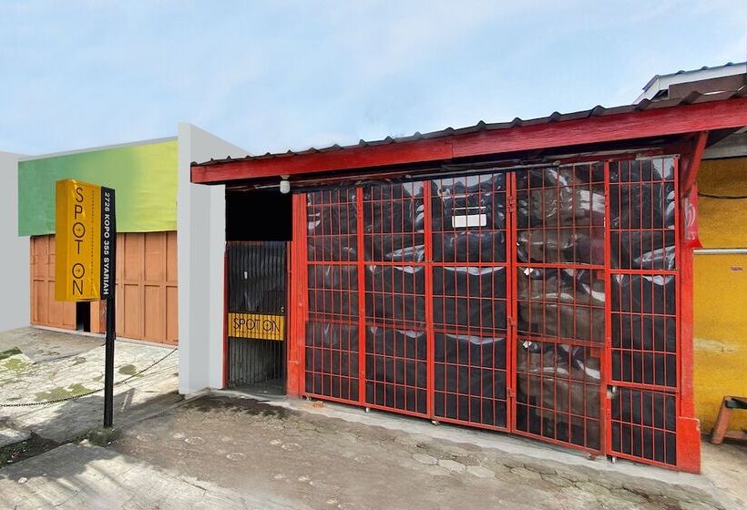 Hotel Spot On 2726 Kopo 355 Syariah