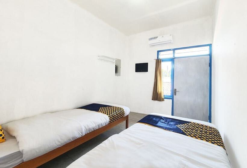 Hotel Spot On 2726 Kopo 355 Syariah