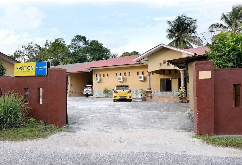 Hotel Spot On 2766 Kezia Kost