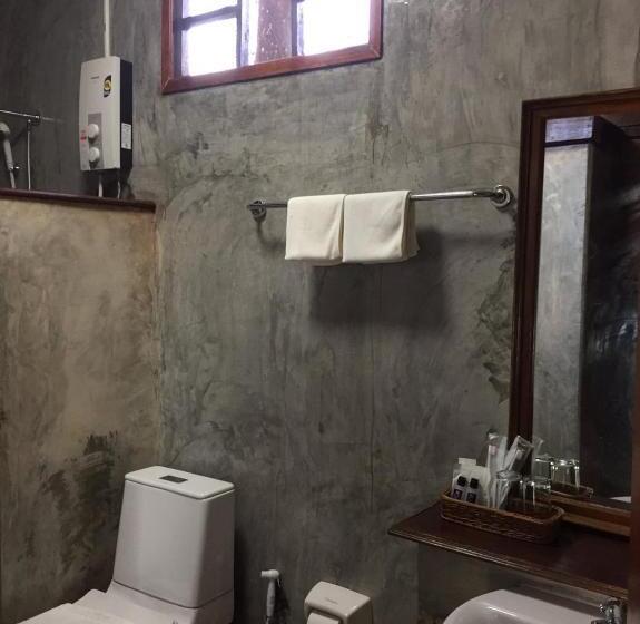 فندق Tara Beach Resort Udonthani