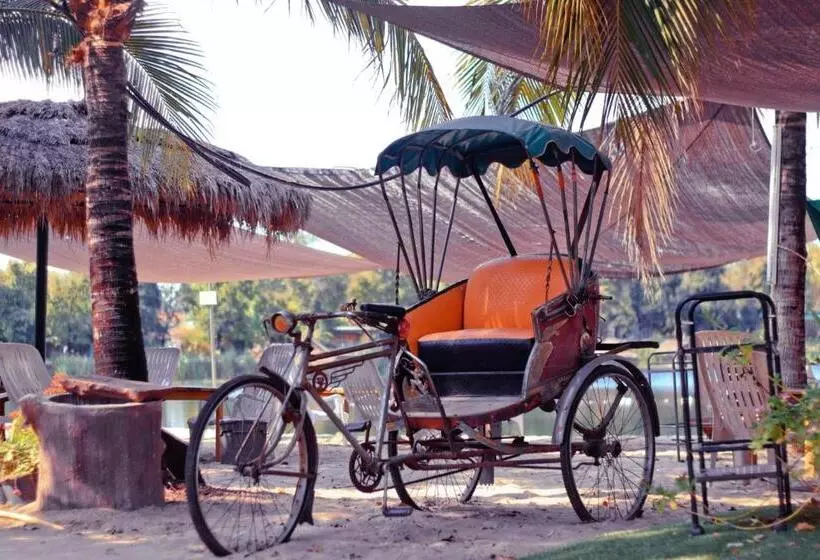 ホテル Tara Beach Resort Udonthani