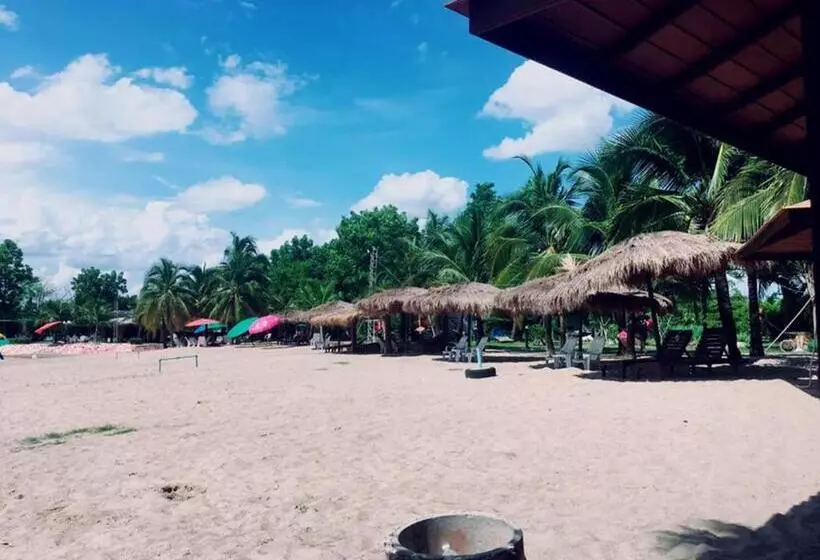ホテル Tara Beach Resort Udonthani