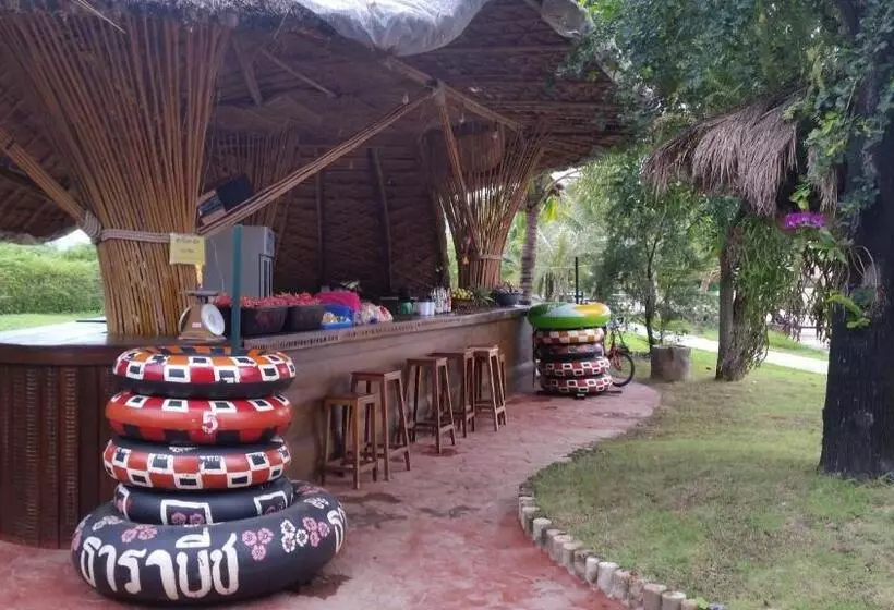 ホテル Tara Beach Resort Udonthani