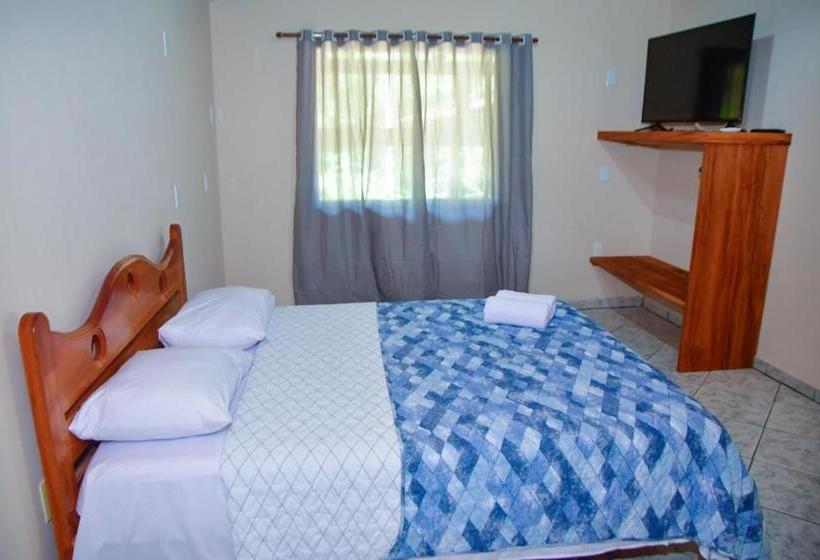 پانسیون Pousada Cambuci