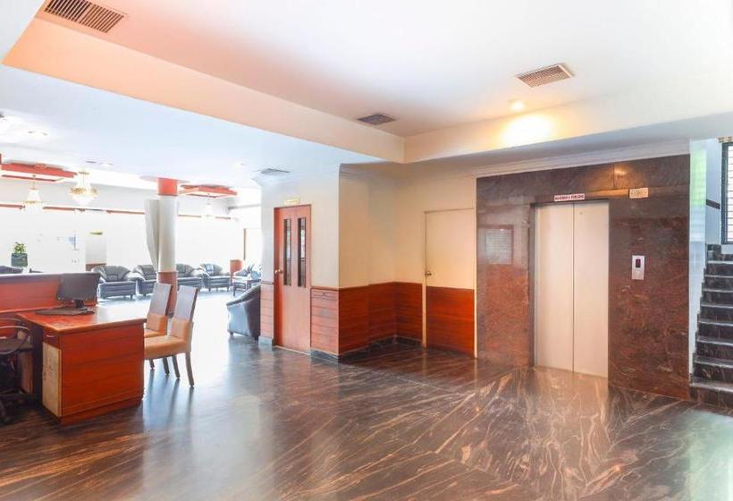 Hotel Collection O 50234 Geebee