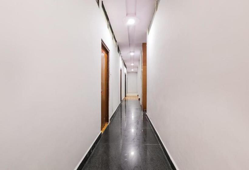 Hotel Oyo 48178 Pitambara Residency