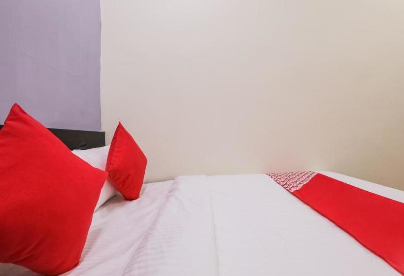 Hotel Oyo 48178 Pitambara Residency