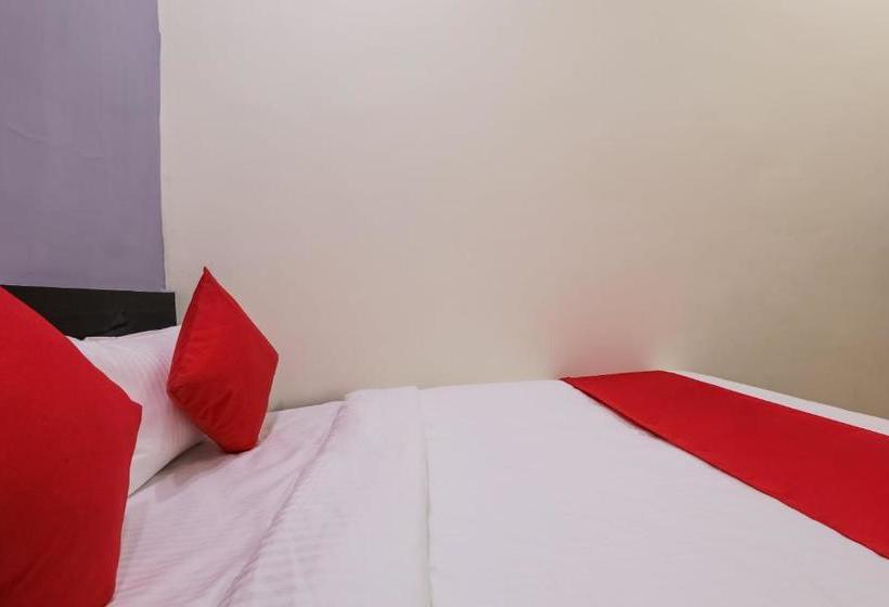 Hotel Oyo 48178 Pitambara Residency
