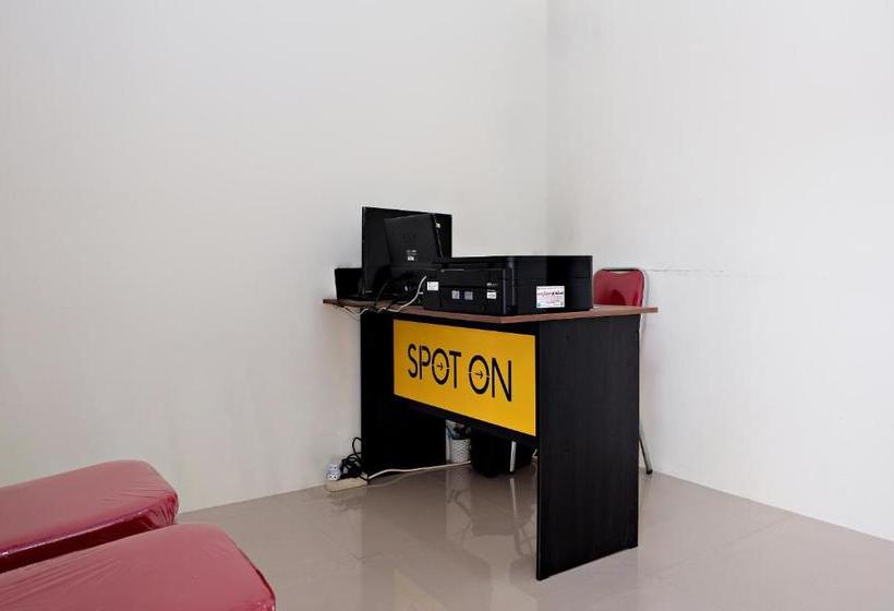 בית מלון כפרי Spot On 2616 Pondok Danesti Syariah