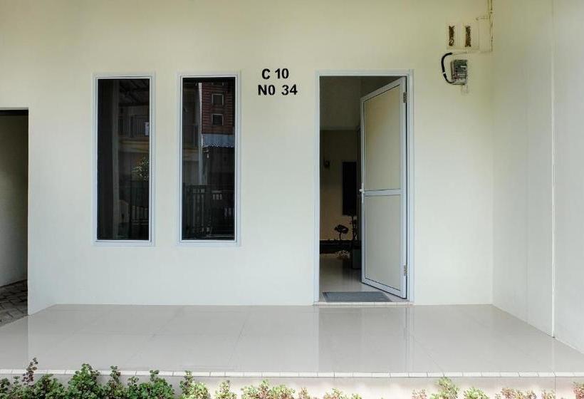 בית מלון כפרי Spot On 2616 Pondok Danesti Syariah