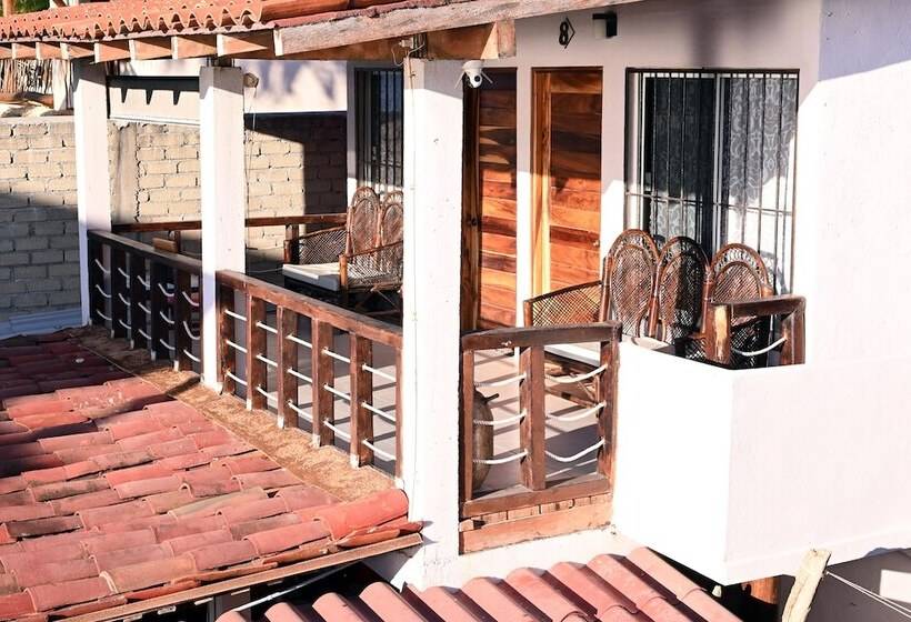 هتل Vista Guamilule