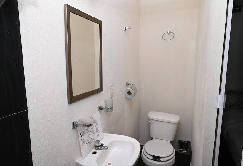 هتل Vista Guamilule