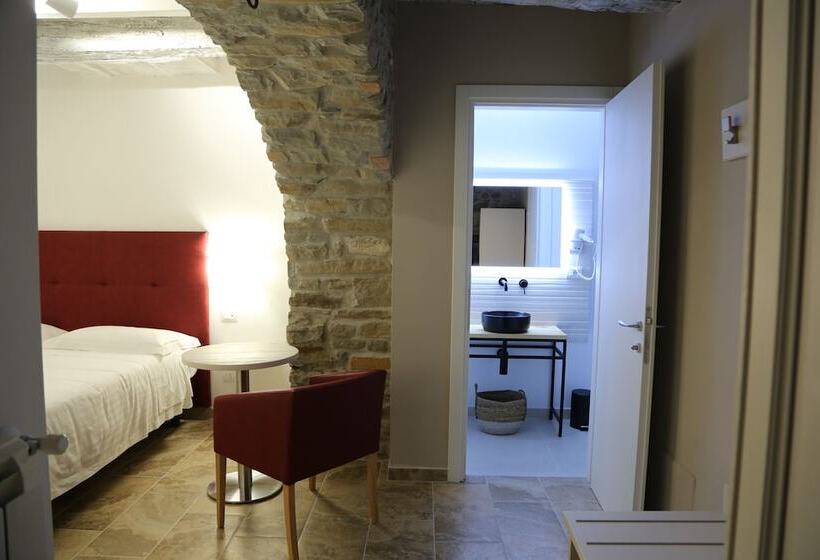 Пансион Montis Country & Charme