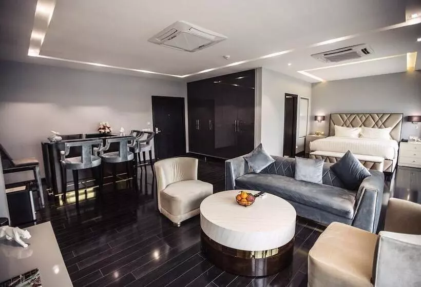 هتل Grand Ittehad Boutique