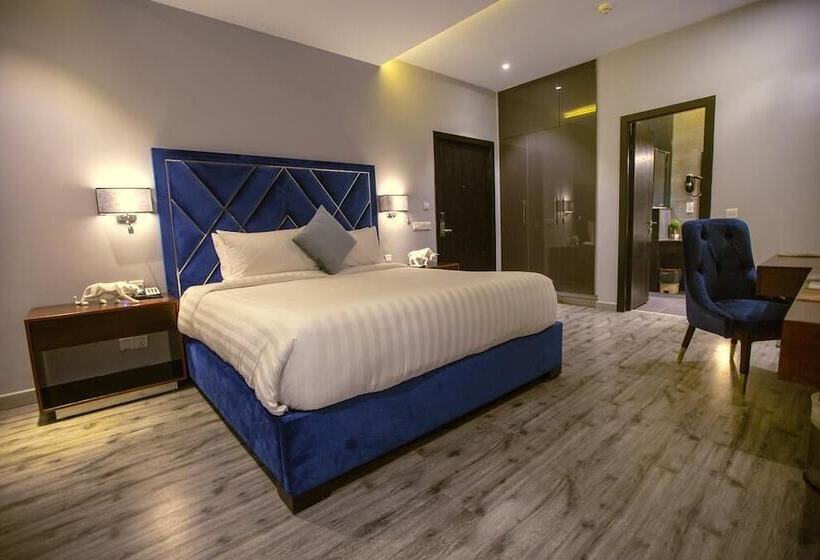 هتل Grand Ittehad Boutique